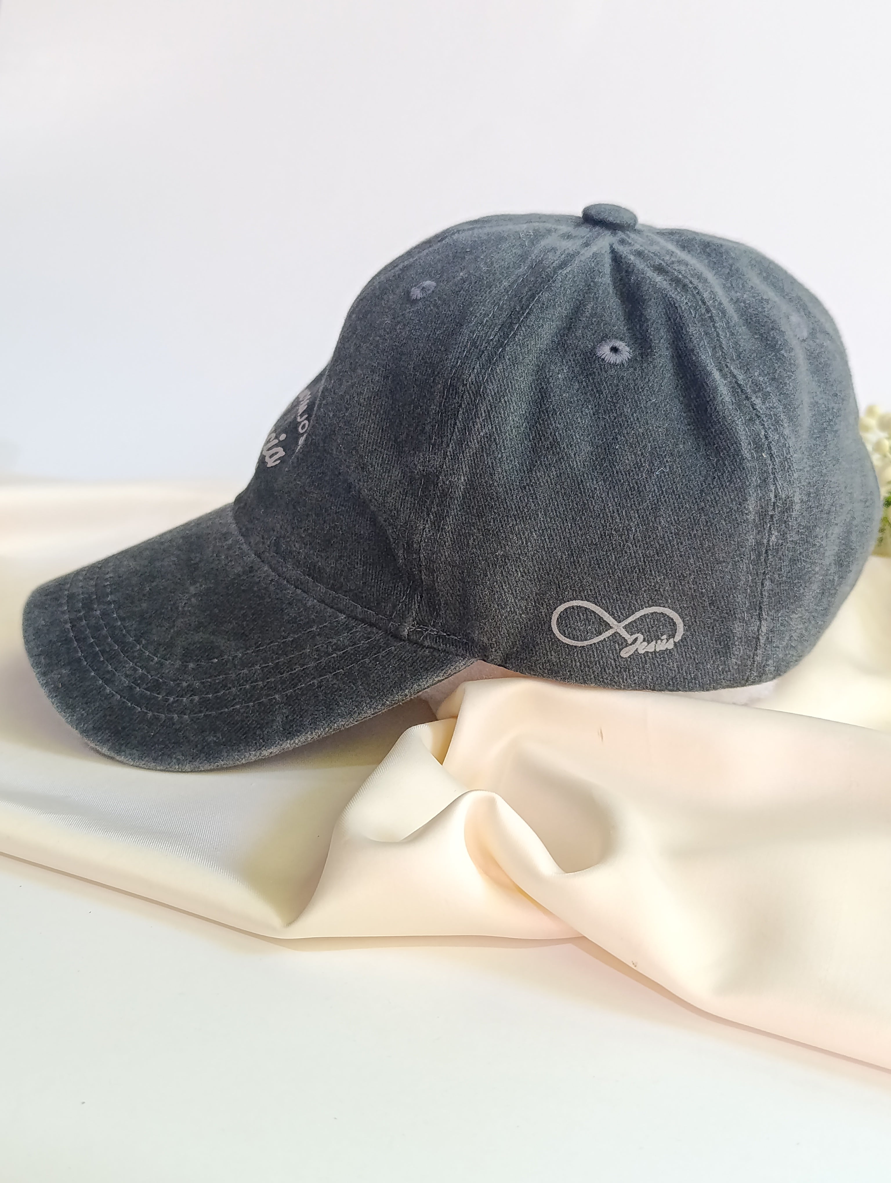 Keppi denim prelavado "Bajo su Gracia"