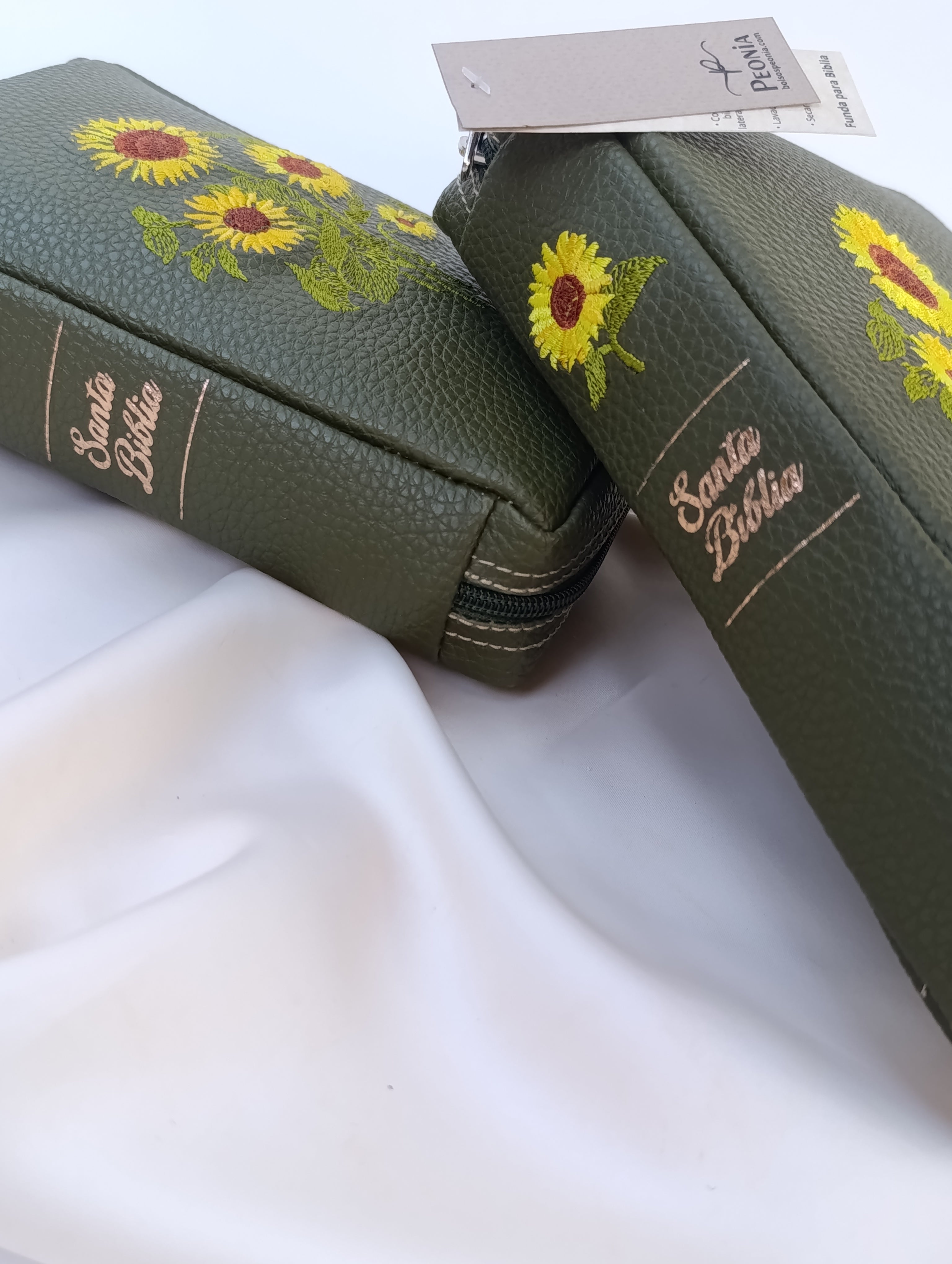 Funda para Biblia Luxe bordada Girasoles
