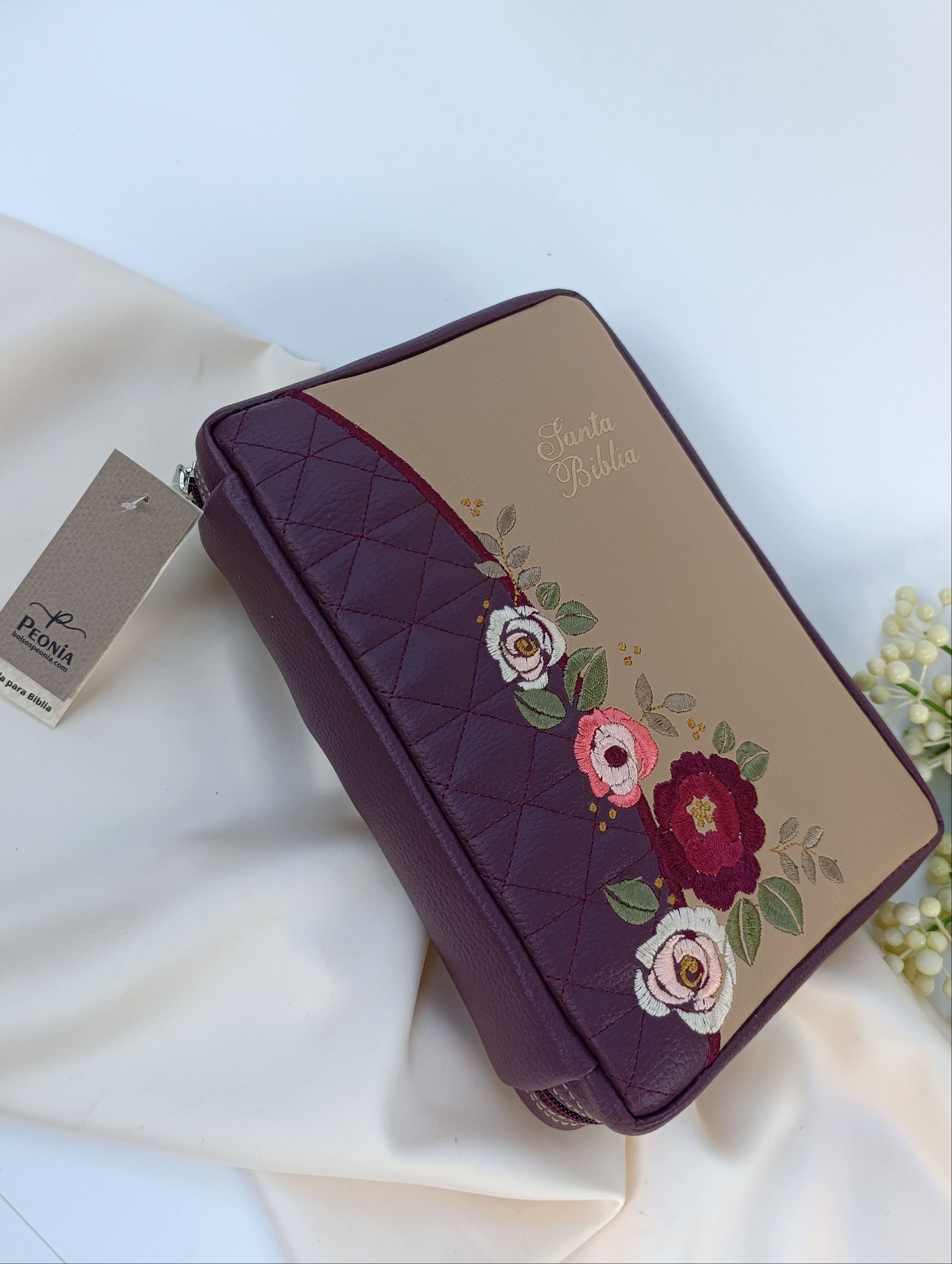 Funda para Biblia Luxe Bordada color Borravino