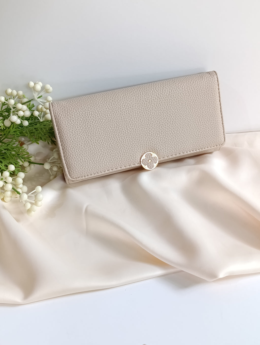 Billetera dama con tapa