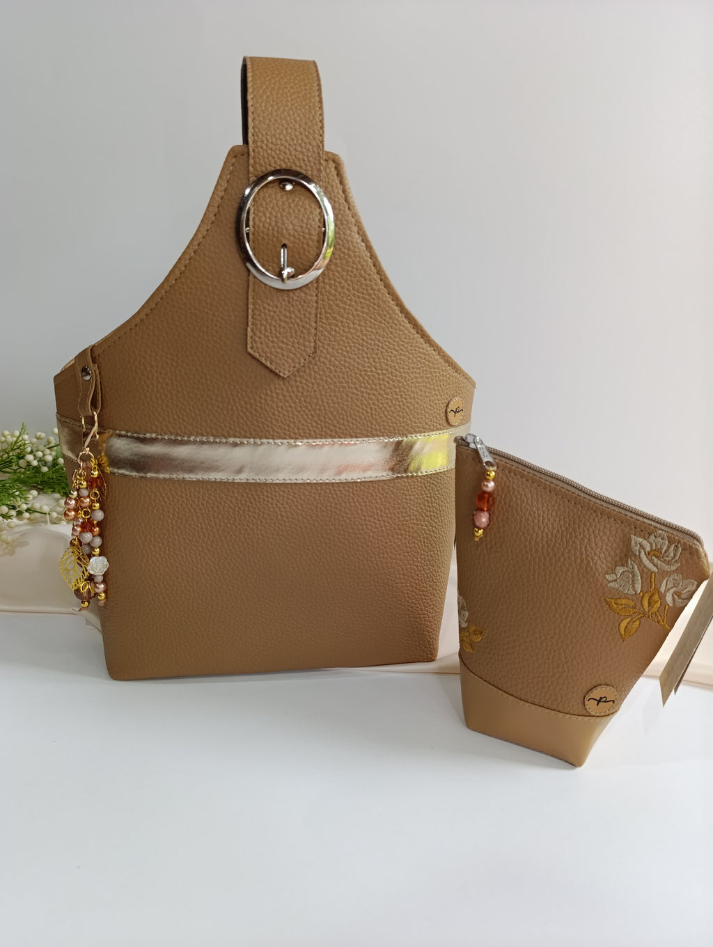 Bolso porta Mate Chic color Beige Tostado