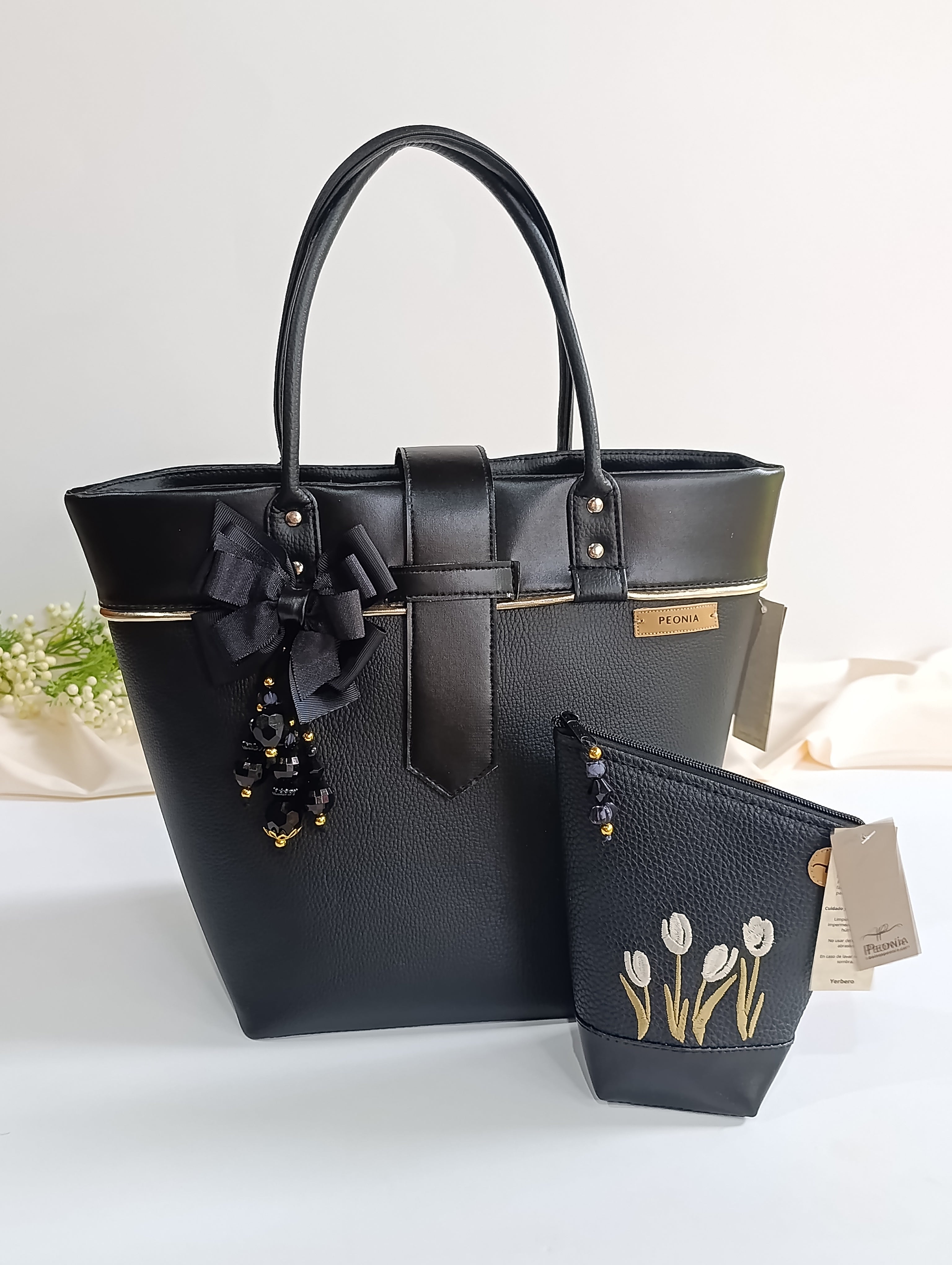 Bolso porta Mate Eleganzza color Negro con dorado