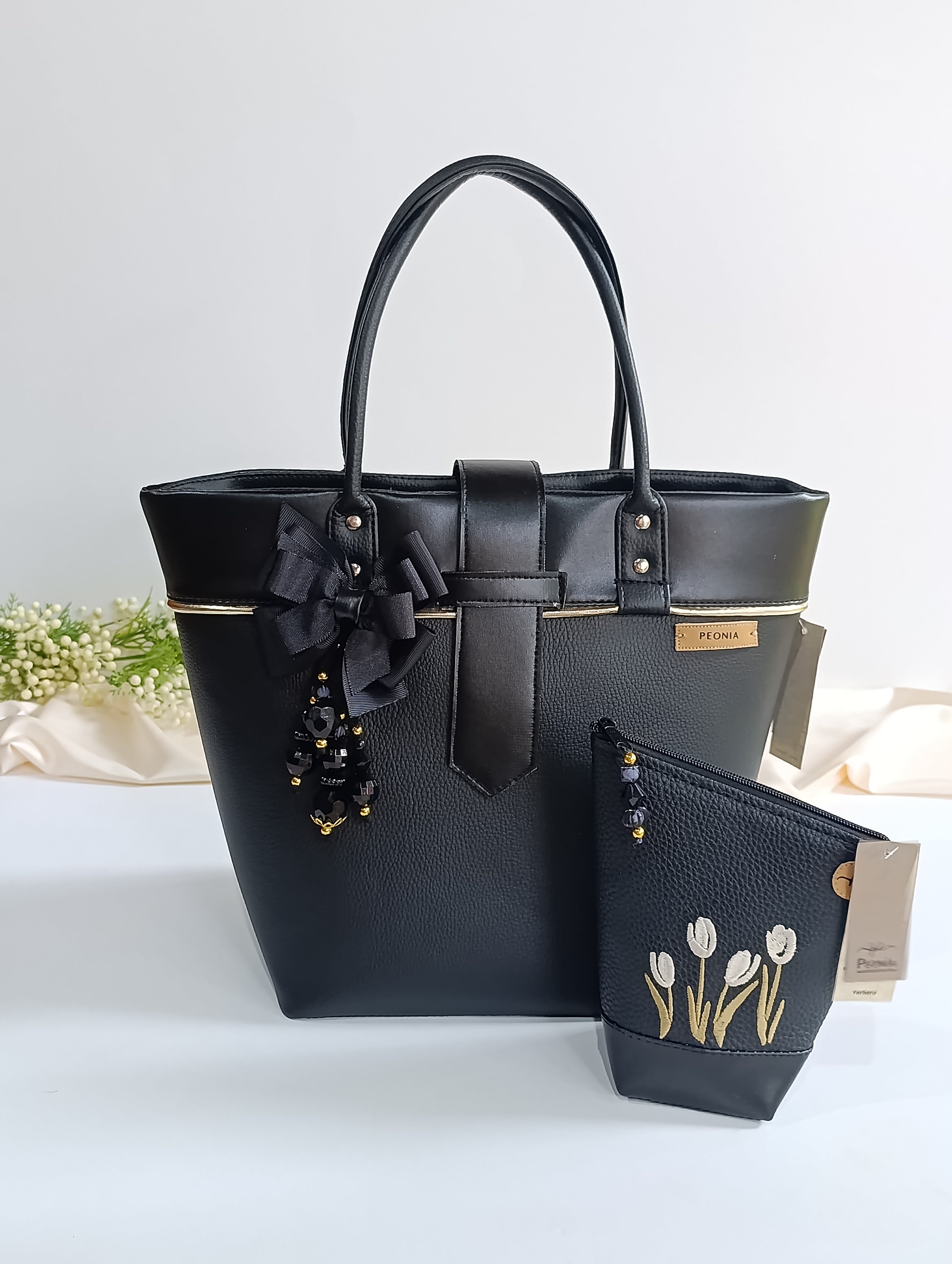 Bolso porta Mate Eleganzza color Negro con dorado