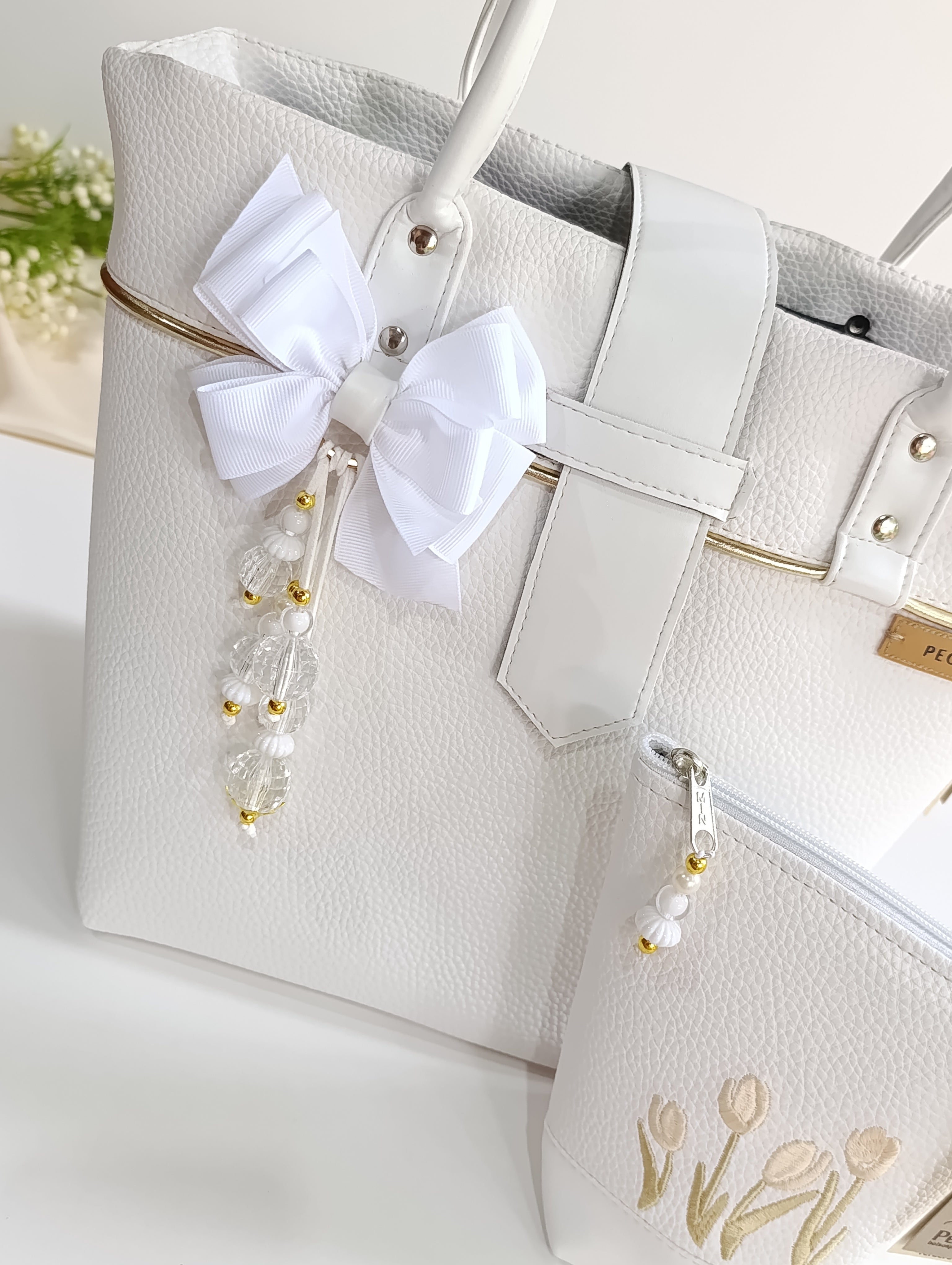 Bolso porta Mate Eleganzza color Blanco con Dorado