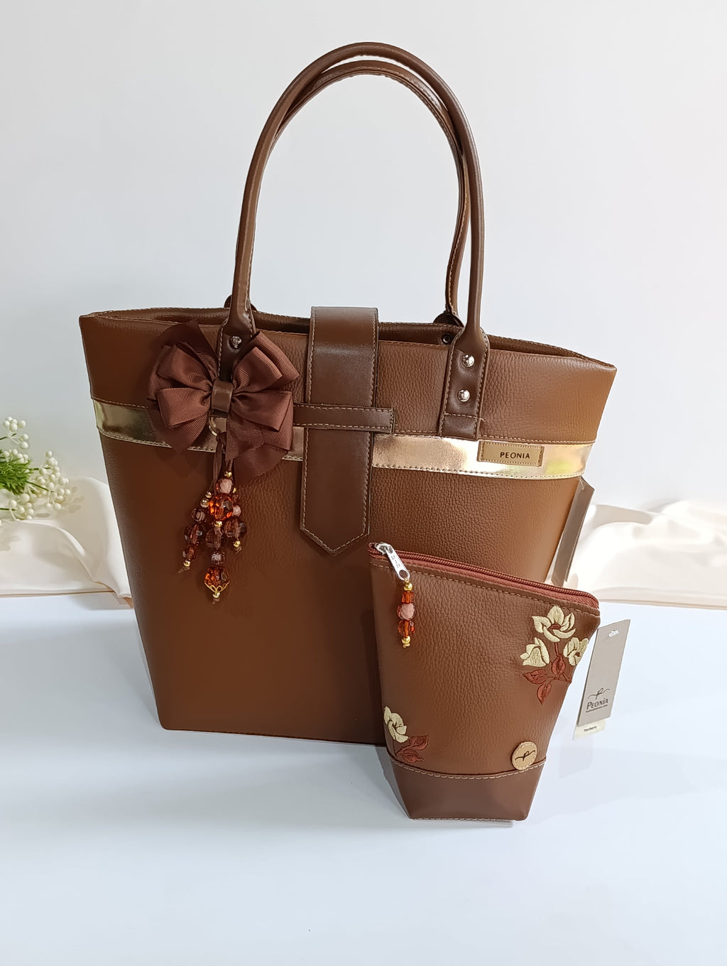 Bolso porta Mate Eleganzza color Marrón Caramelo con Dorado