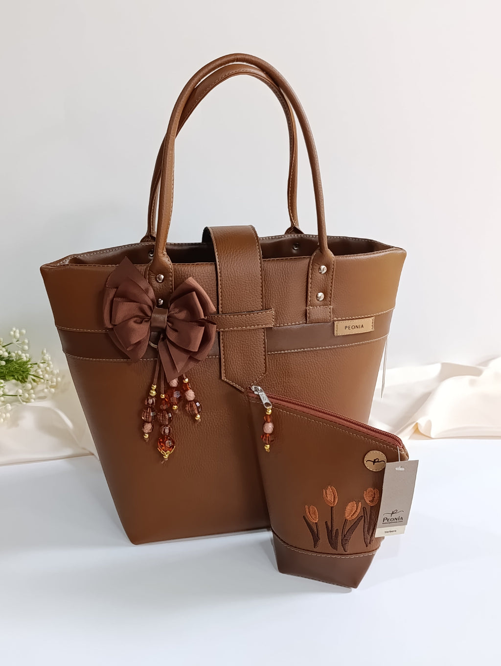 Bolso porta Mate/Tereré Eleganzza color Marrón Suela