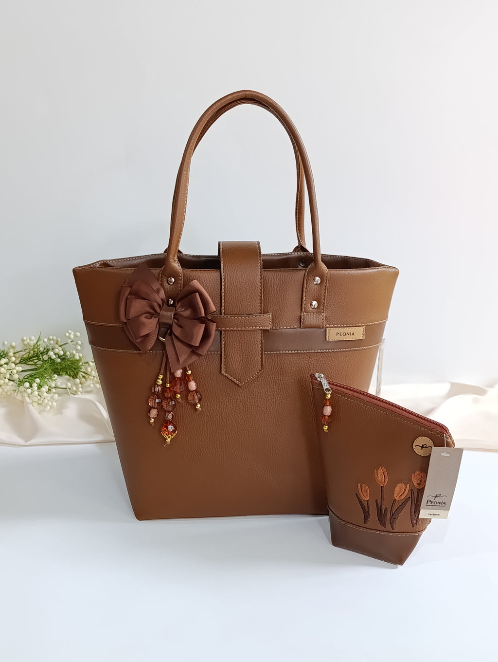 Bolso porta Mate/Tereré Eleganzza color Marrón Suela