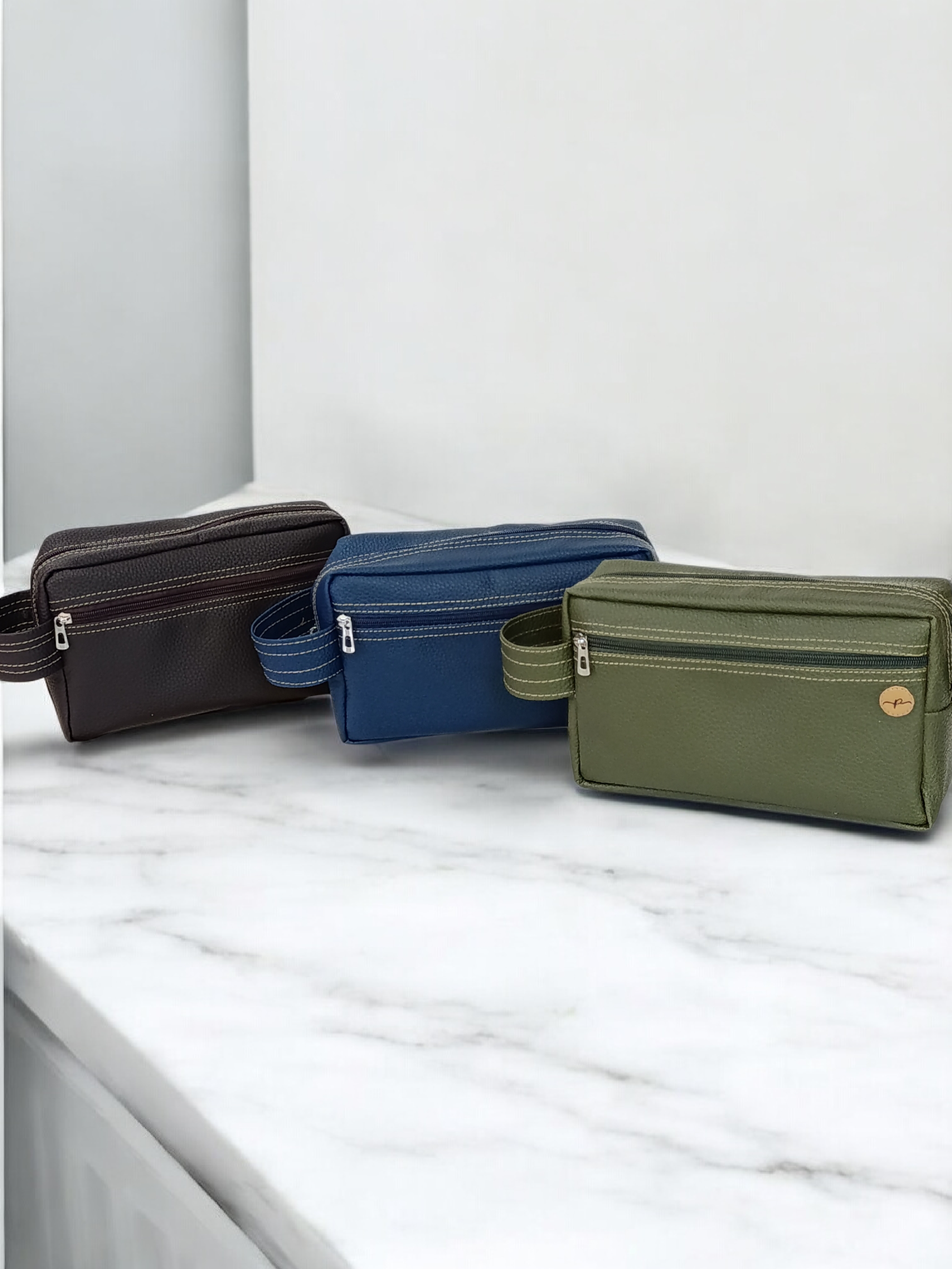 Necesser doble cierre -Disponible en varios colores.