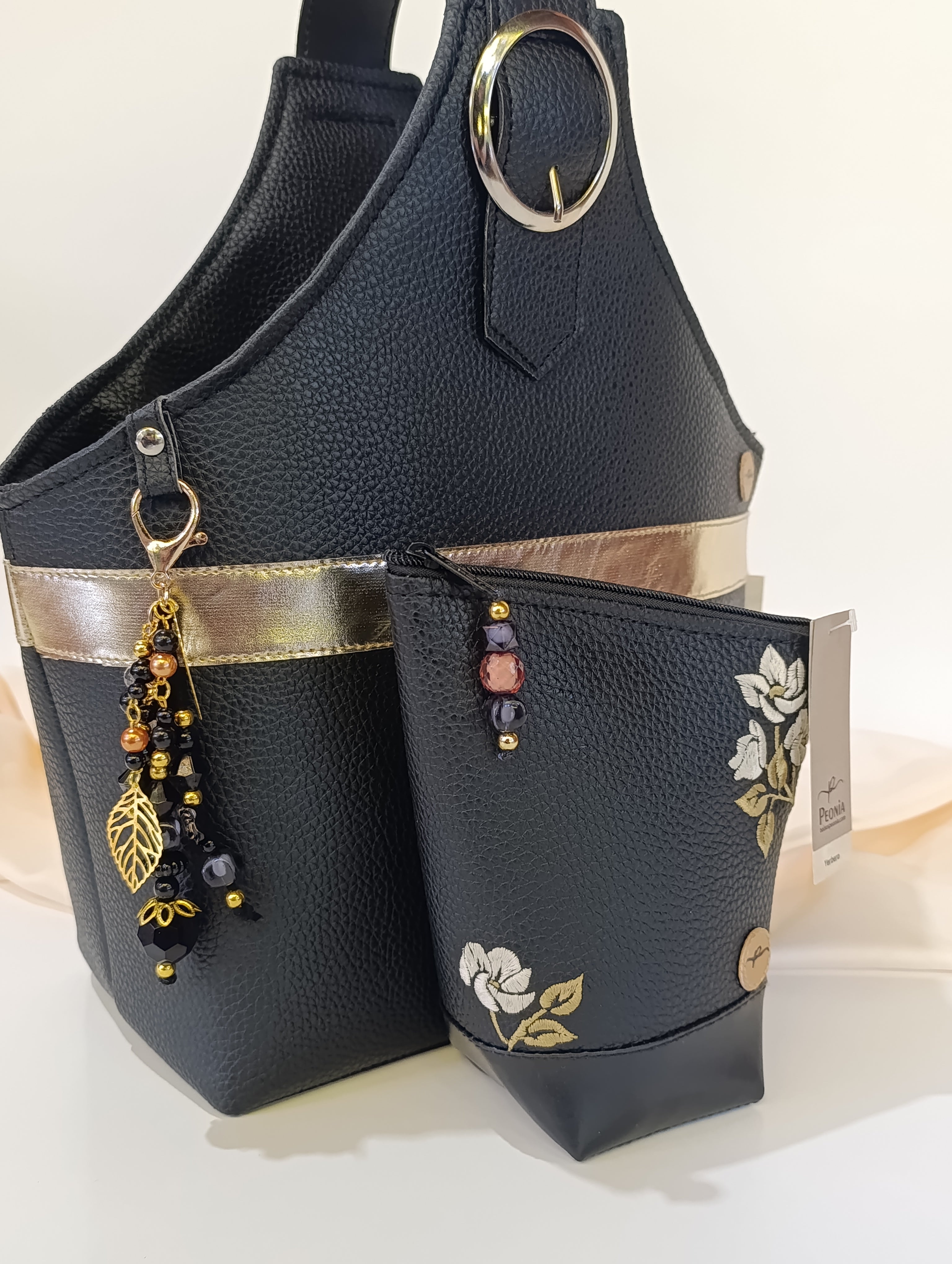 Bolso porta Mate Chic color Negro
