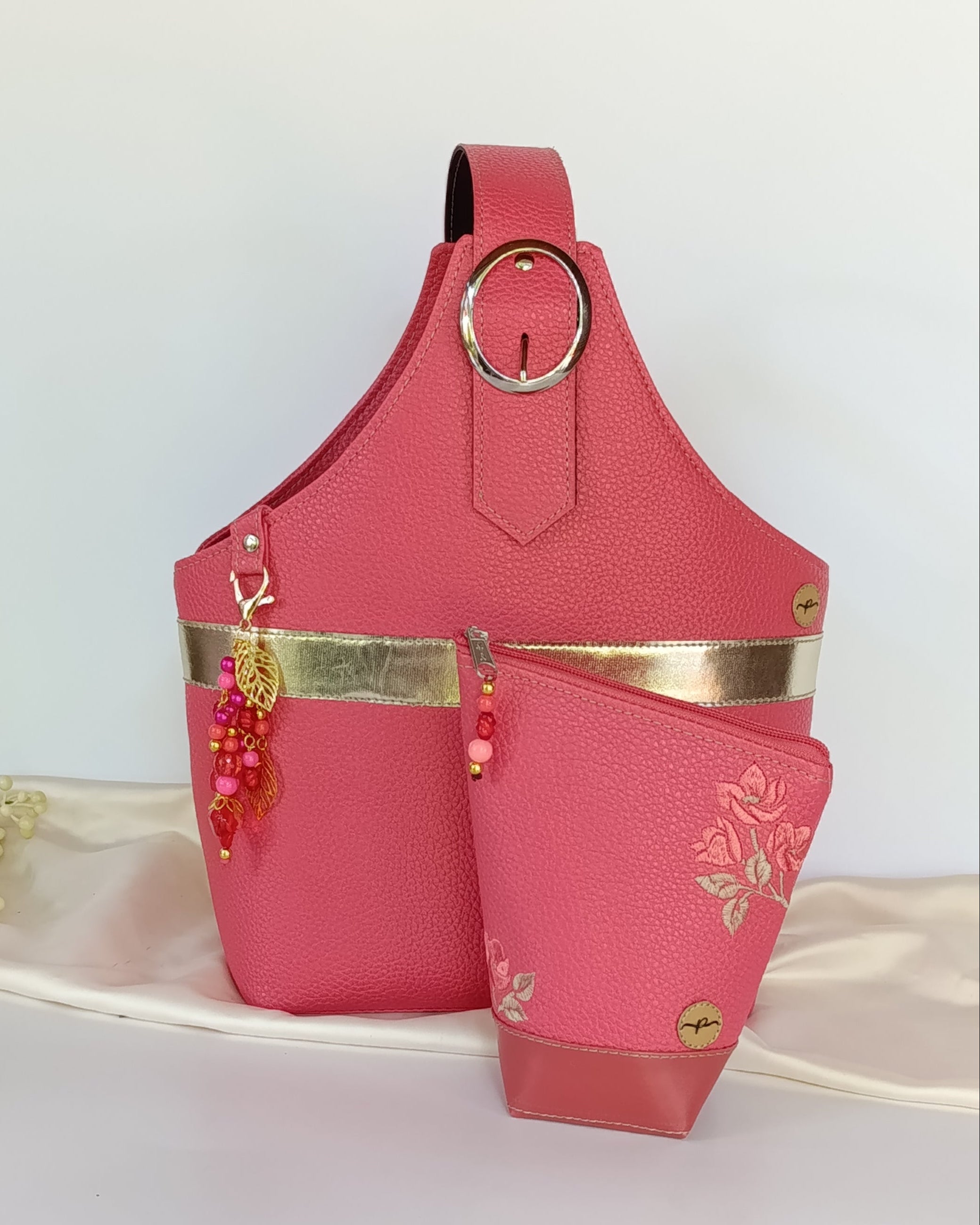 Bolso porta Mate Chic color Coral