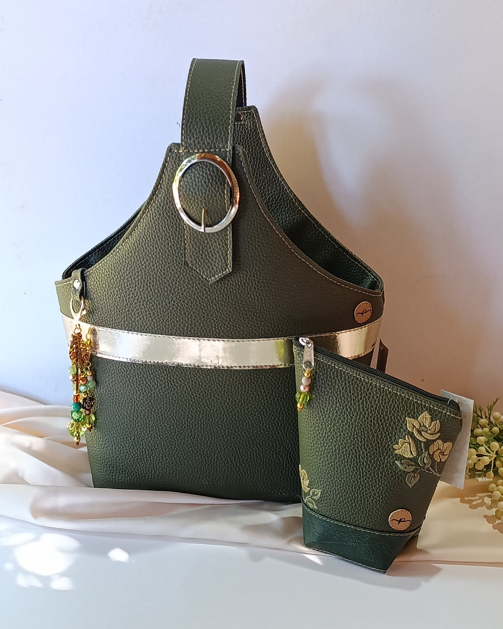 Bolso porta Mate Chic color Olivo Profundo