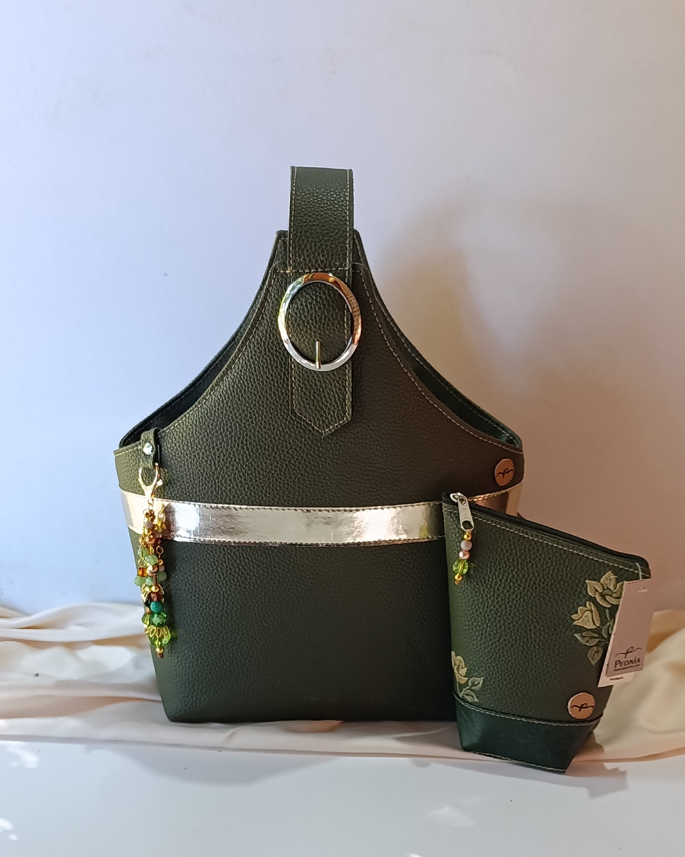Bolso porta Mate Chic color Olivo Profundo